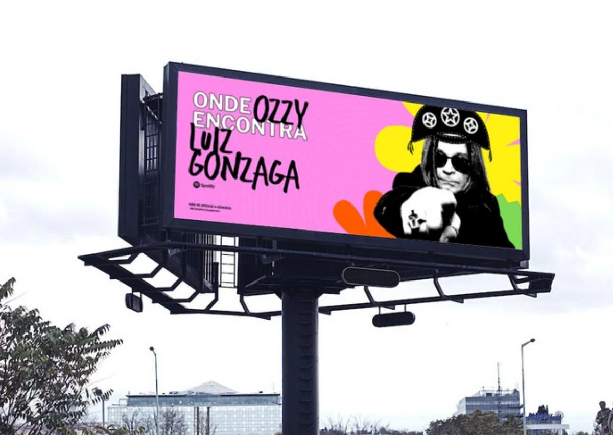 Billboard mockup in the group presentation